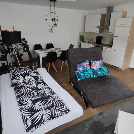 Wohnung In Muelheim-Kaerlich Екстериор снимка